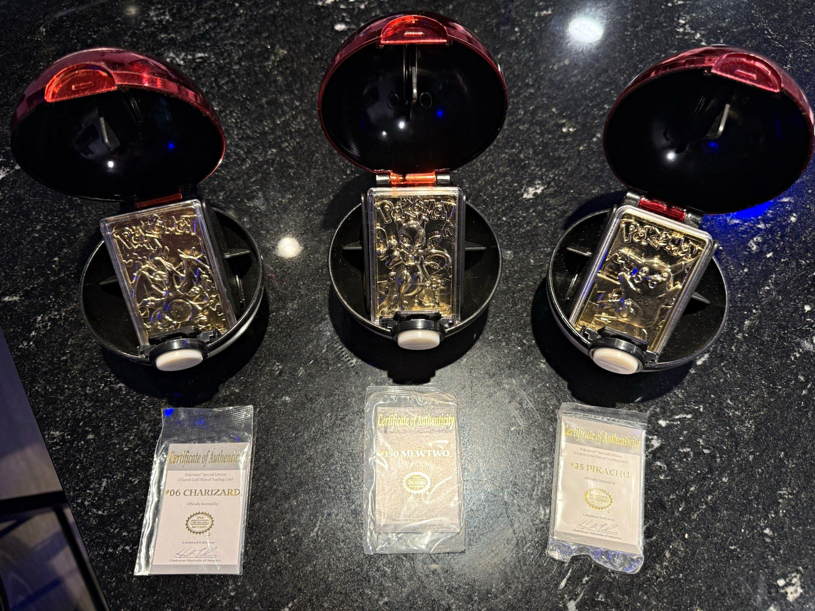 Pokémon Nintendo 1999 23K Gold-Plated Card Lot 3 Charizard Mewtwo Pikachu W/COAs Pokémon Nintendo 1999 23K Gold-Plated Card Lot 3 Charizard Mewtwo Pikachu W/COAs