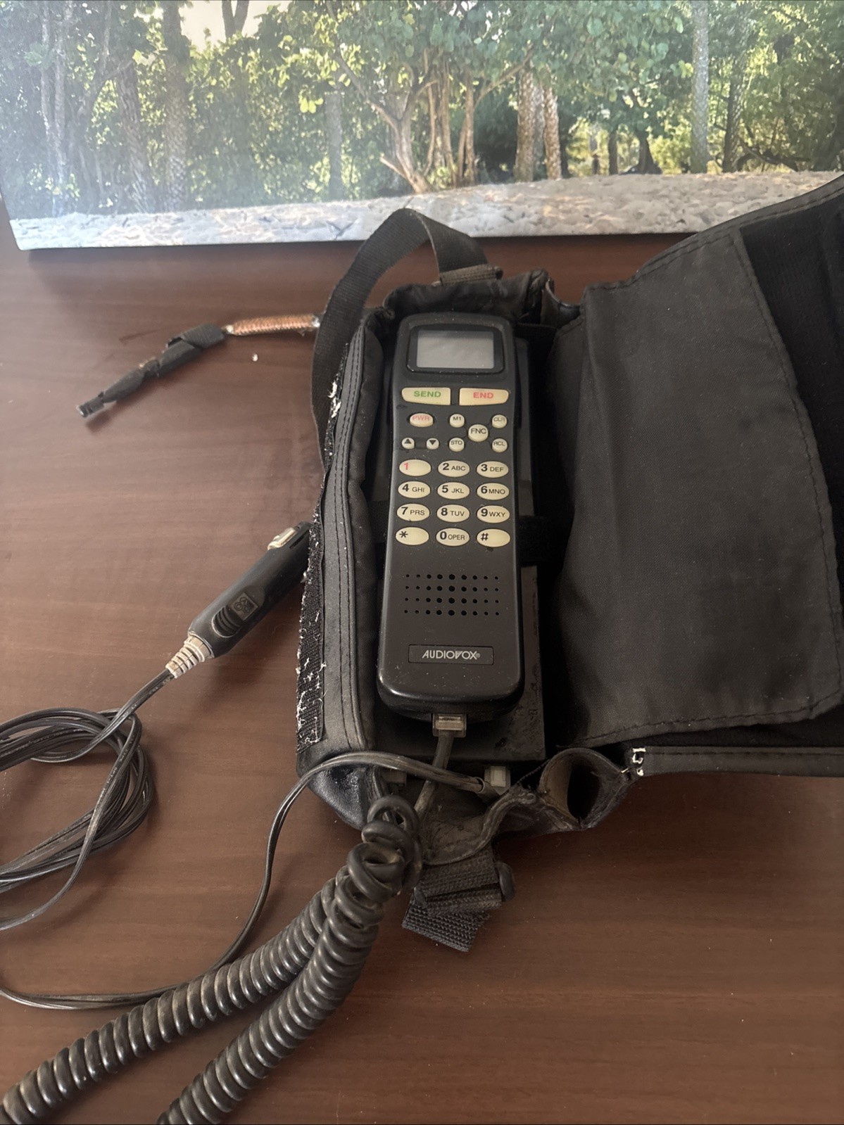 Antique Vintage Audiovox Bag Phone With 12v Lighter Plug Needs new antenna 