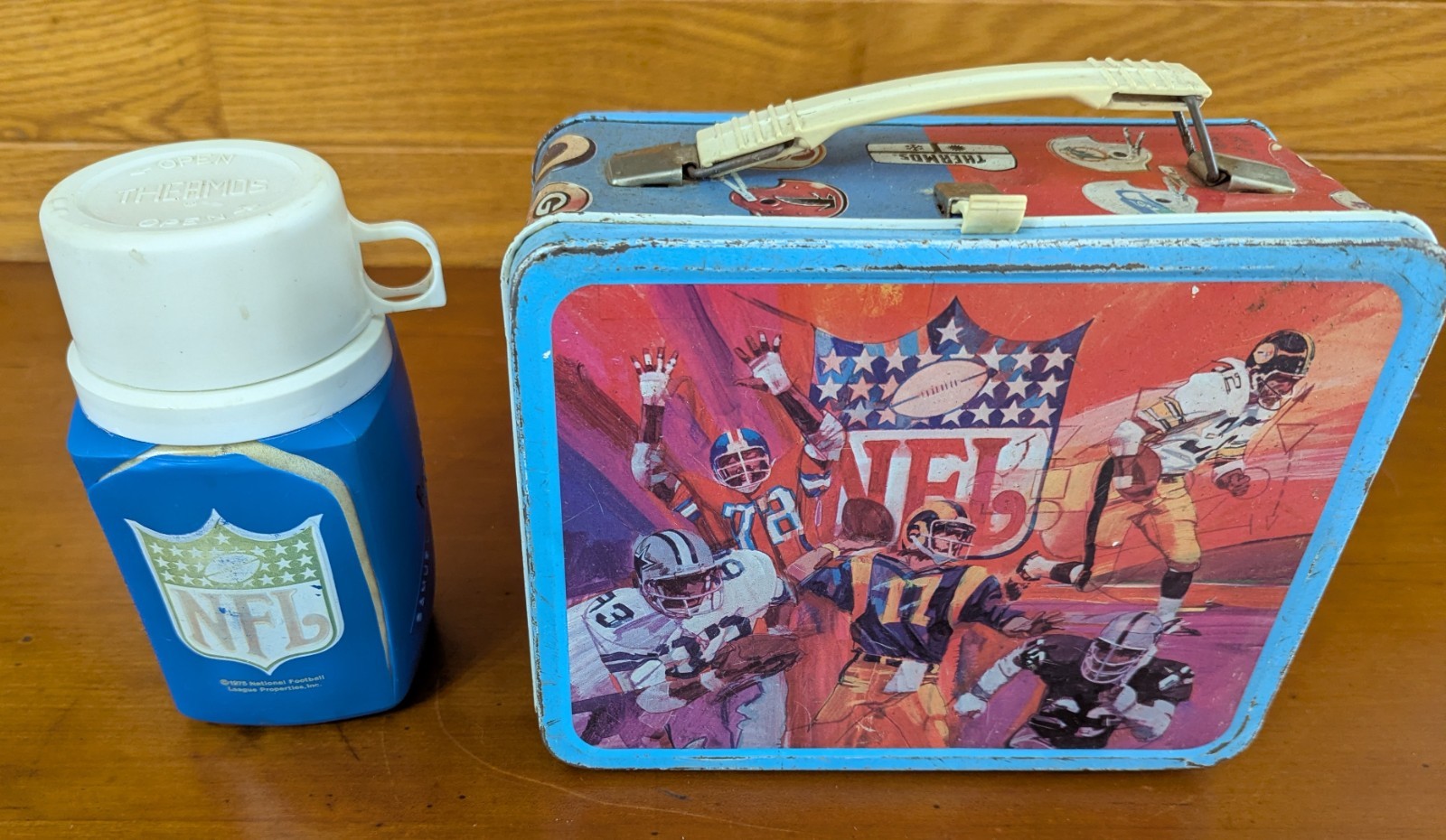 Vintage 1978 NFL Metal Thermos Brand Football Lunch Box Vintage 1978 NFL Metal Thermos Brand Football Lunch Box