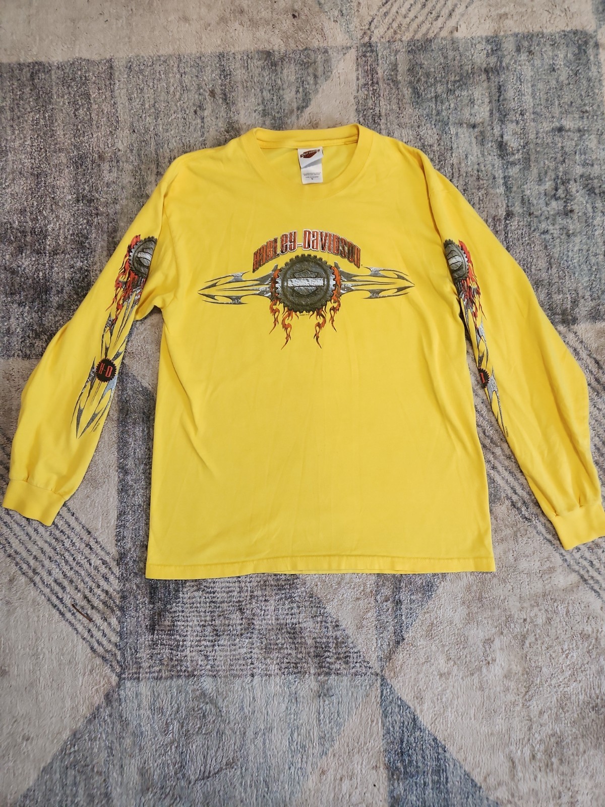 Vtg Harley Davidson Hanes Longsleeve Mens M Yellow Motorcycle Biker Graphic USA Vtg Harley Davidson Hanes Longsleeve Mens M Yellow Motorcycle Biker Graphic USA