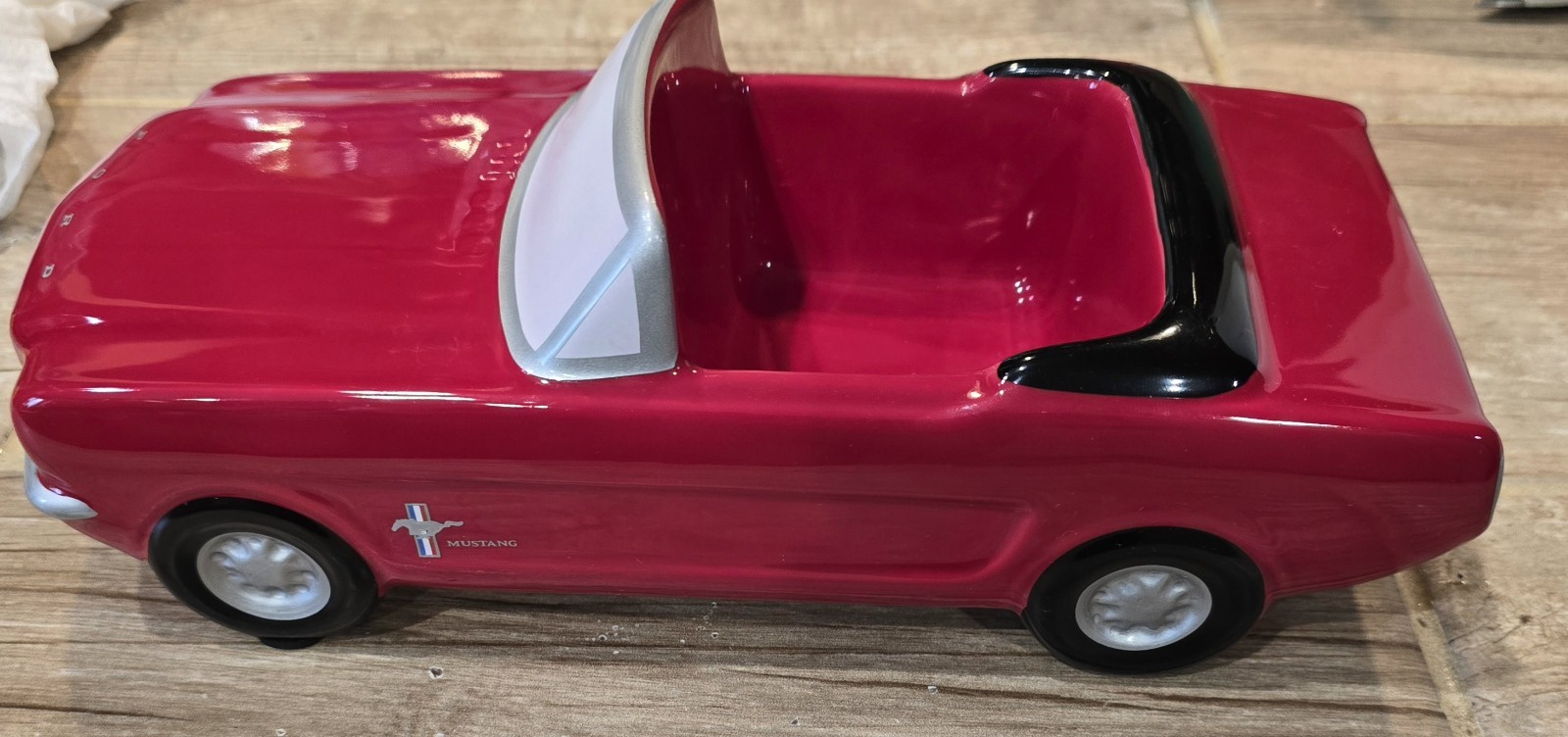 1965 Ford Mustang Convertible Ceramic Planter, Office Desk Holder. Official Ford