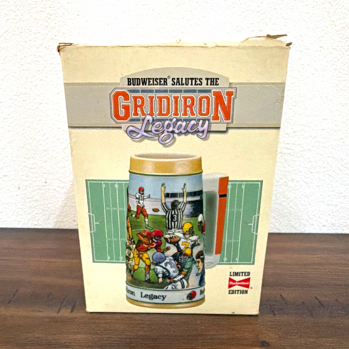 Budweiser Salutes the Gridiron Legacy Limited Edition Beer Mug w/ Box Budweiser Salutes the Gridiron Legacy Limited Edition Beer Mug w/ Box
