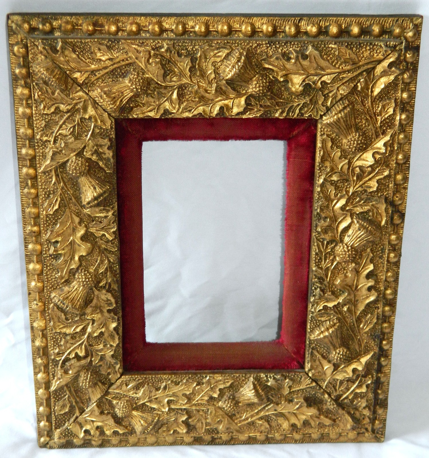 Pretty AESTHETIC 1880 Gilt Antique VICTORIAN Thistle Gesso Small Portrait Frame