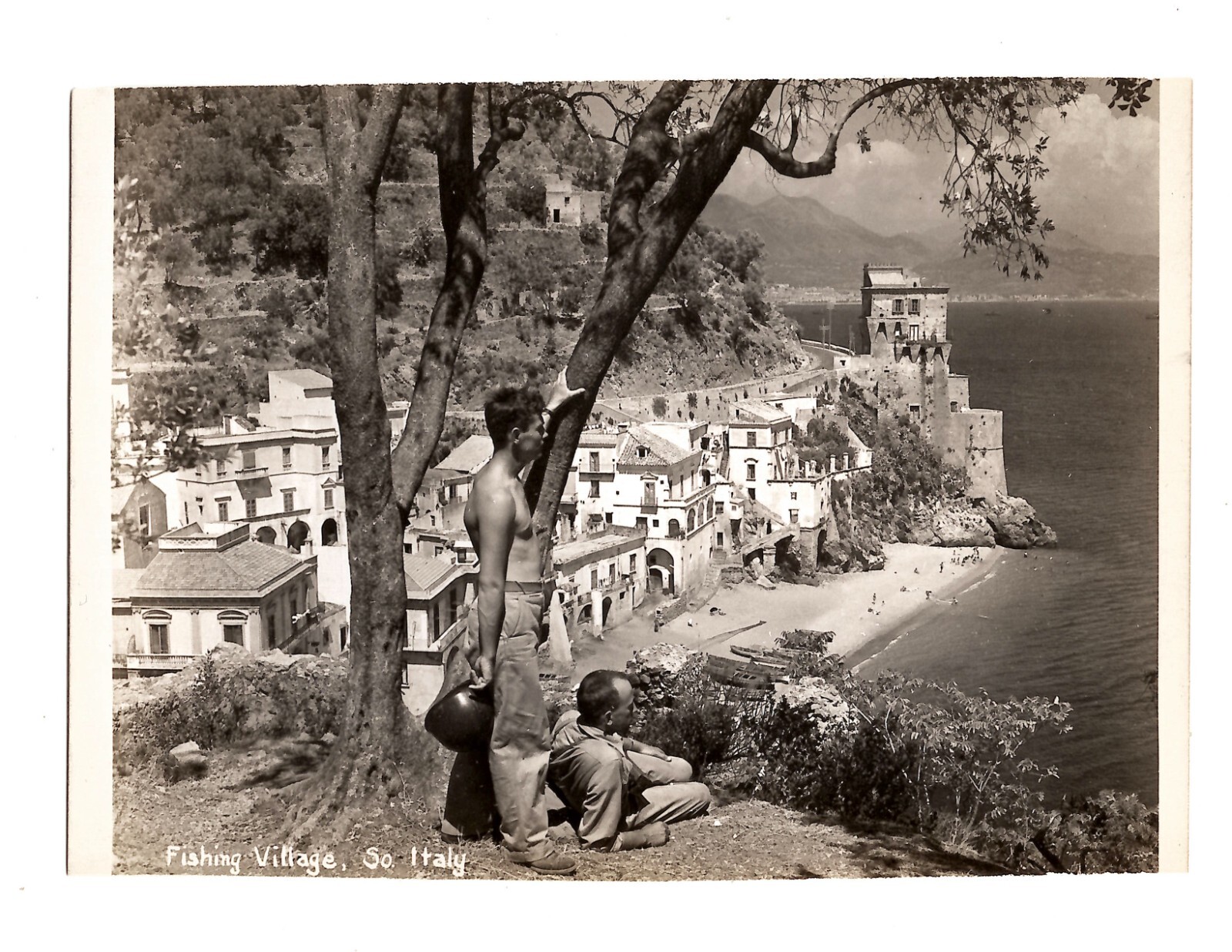 WWII WW2 Original Photo Soldiers at \'Fishing Village, So. Italy\' 1940\'s (READ) WWII WW2 Original Photo Soldiers at \'Fishing Village, So. Italy\' 1940\'s (READ)