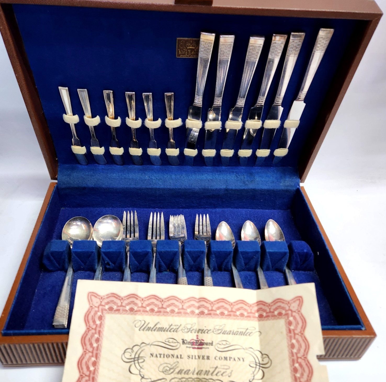 King Edward National Silver Co CAVALCADE 1946 Silverplate Flatware 35 Pc w Case