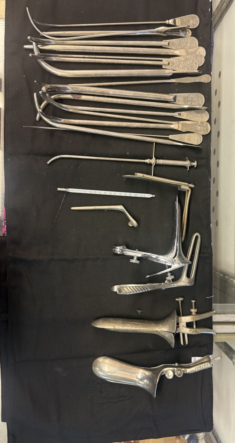 Lot Vintage Doctor’s Surgical Medical Hand Tools Instruments Lot Vintage Doctor’s Surgical Medical Hand Tools Instruments