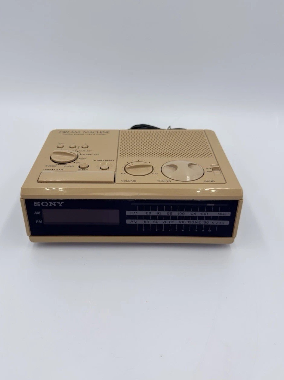 Vintage Sony Dream Machine AM/FM Alarm Clock Radio Tan ICF-C2W Tested & Working Vintage Sony Dream Machine AM/FM Alarm Clock Radio Tan ICF-C2W Tested & Working