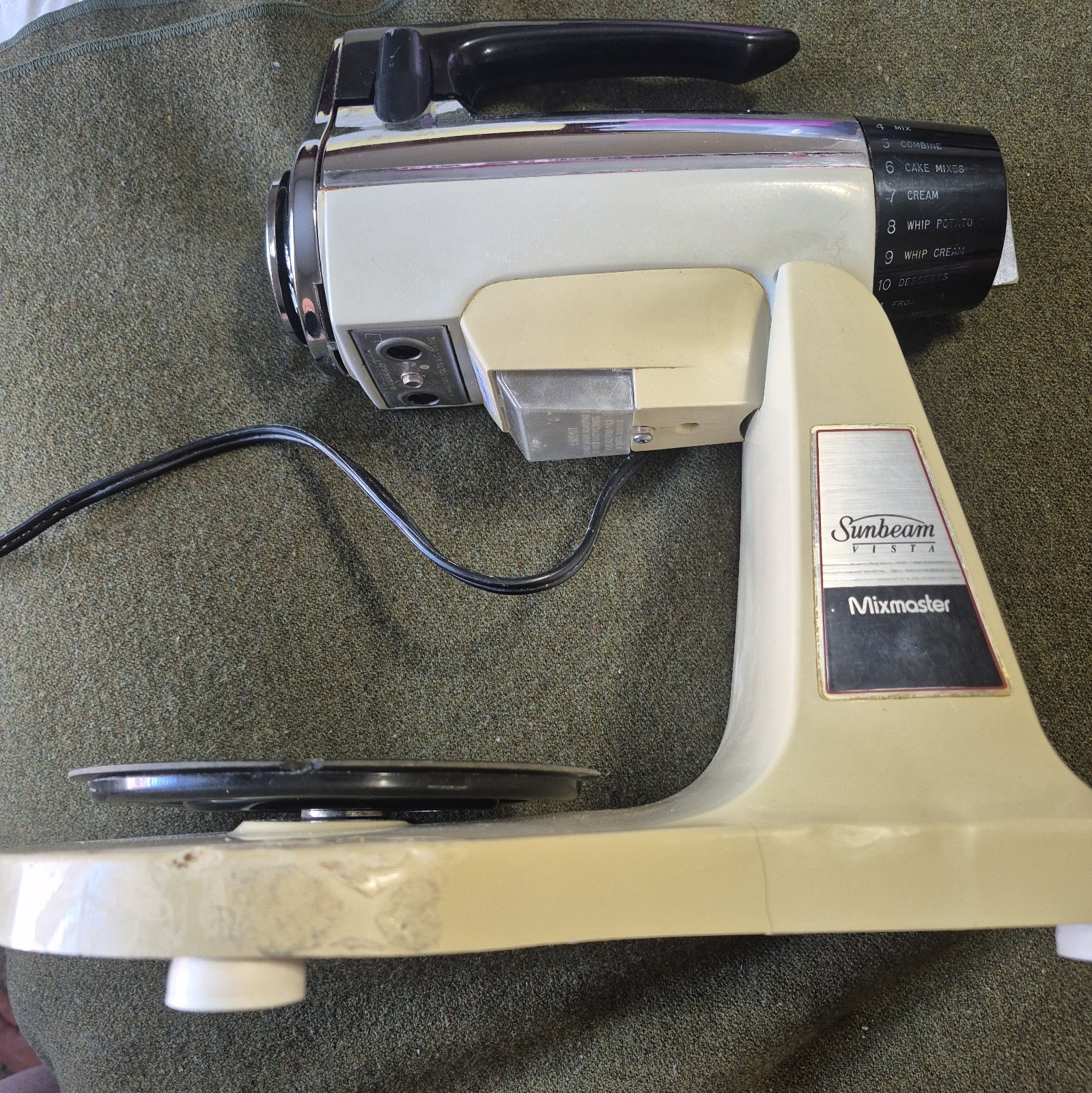 Vintage Sunbeam Vista Mixmaster 12 Speed Mixer With Attachments NO-Bowls
