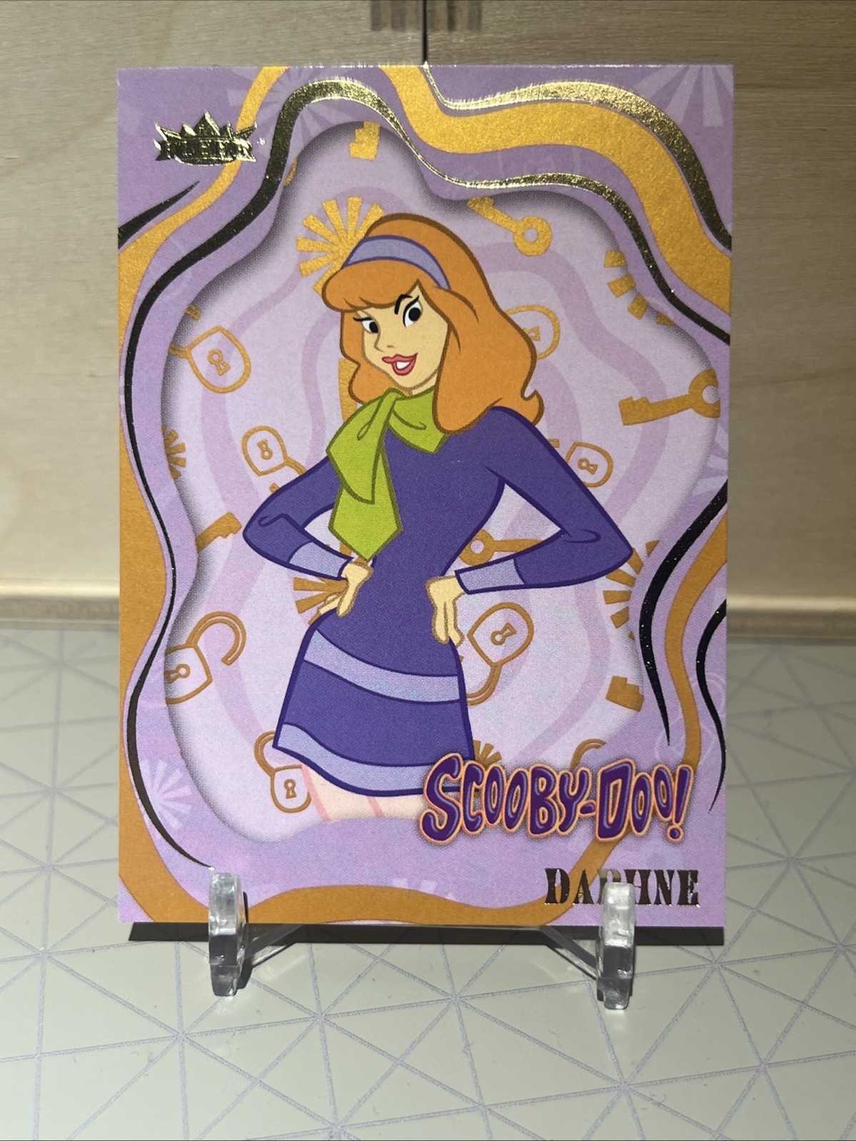 Daphne #20 2025 Fleer Upper Deck Scooby-Doo GOLD Parallel Scooby Doo Card