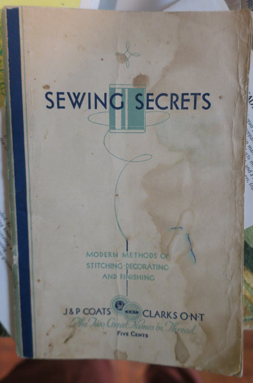 1931 Sewing Secrets J&P Coats Clark\'s Modern Methods Sewing Booklet revised ed