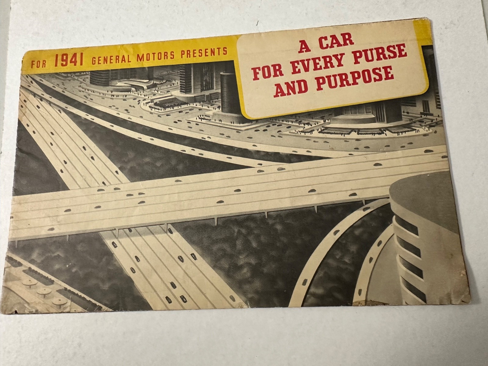 GM Official Sales Brochure/POSTER Rare - 1941