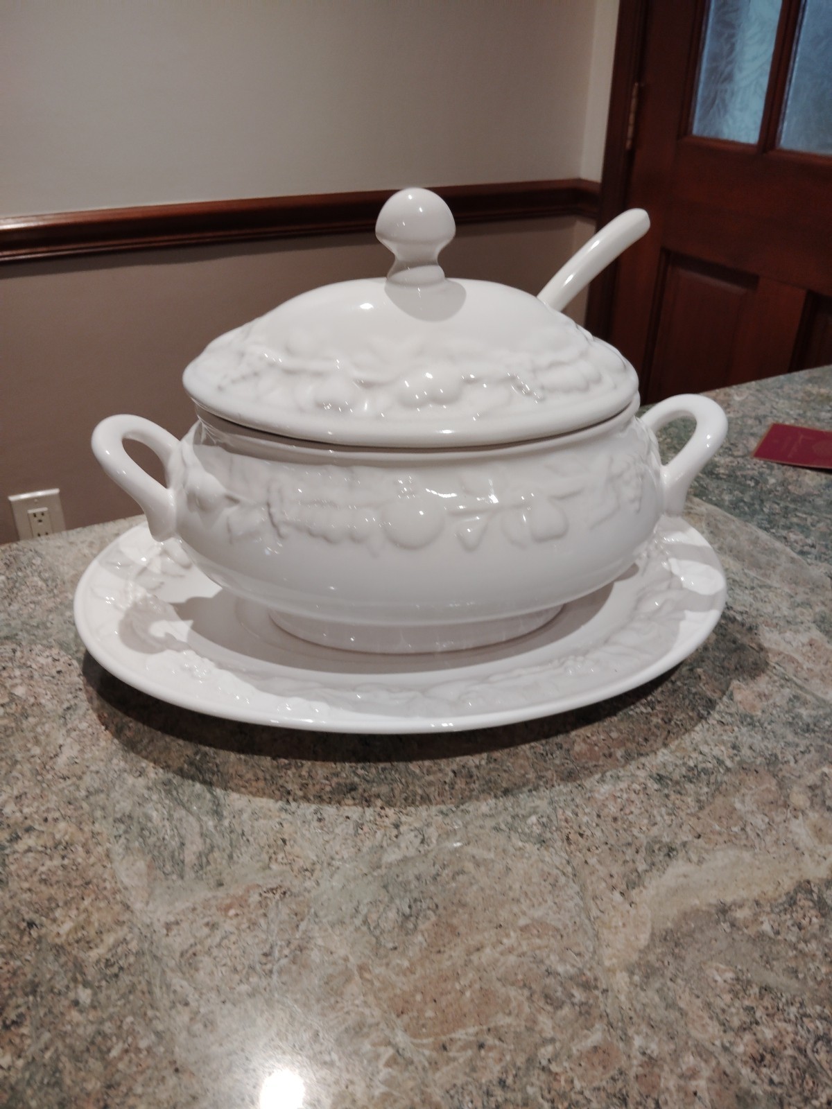 VINTAGE Sanor Ceramica 4 Piece Soup Tureen Set Terra Verde Made in Portugal VINTAGE Sanor Ceramica 4 Piece Soup Tureen Set Terra Verde Made in Portugal