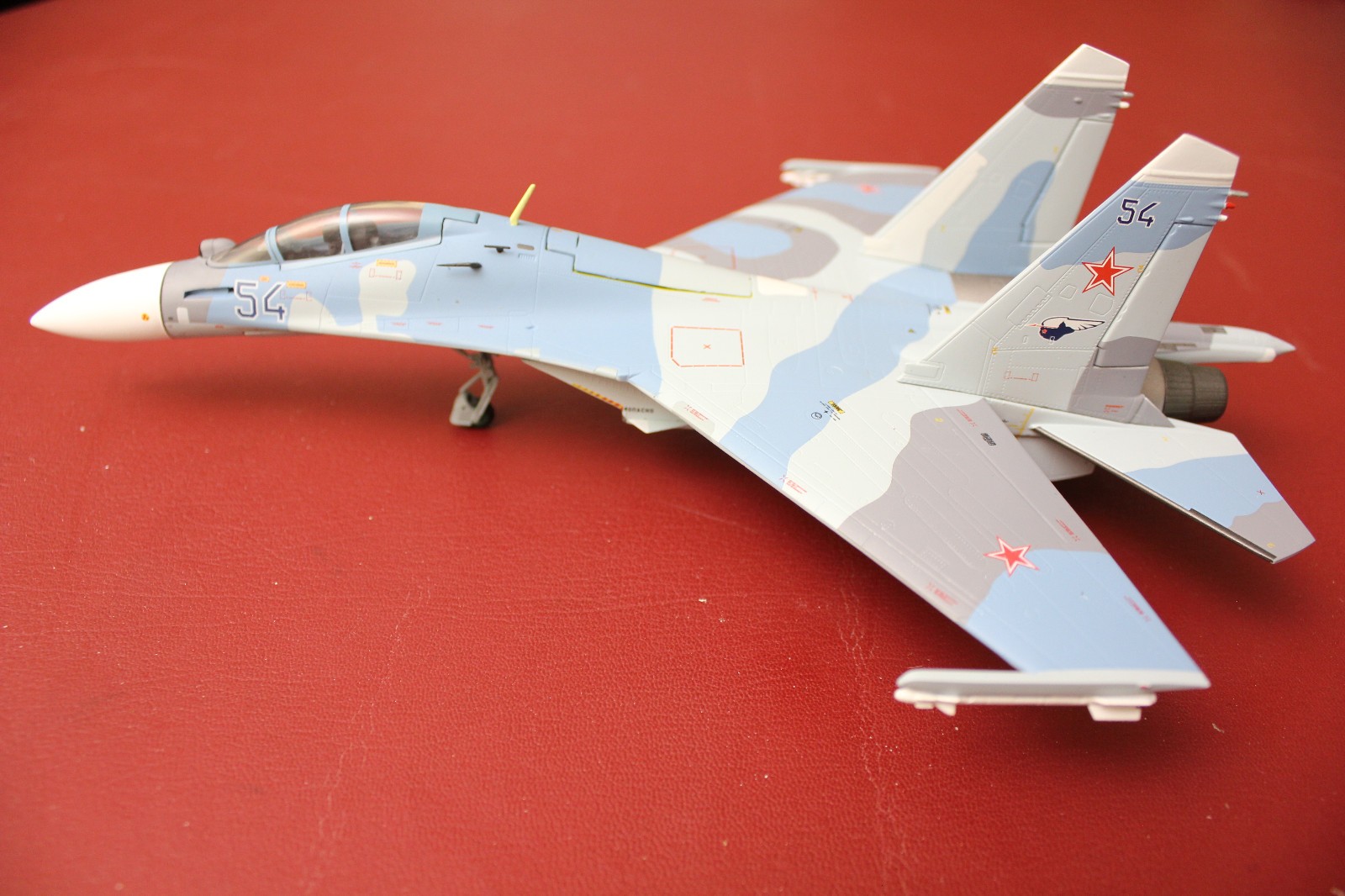 JC Wings Russian Air Force Sukhoi SU-30 Flanker Diecast Model in 1:72 JC Wings Russian Air Force Sukhoi SU-30 Flanker Diecast Model in 1:72