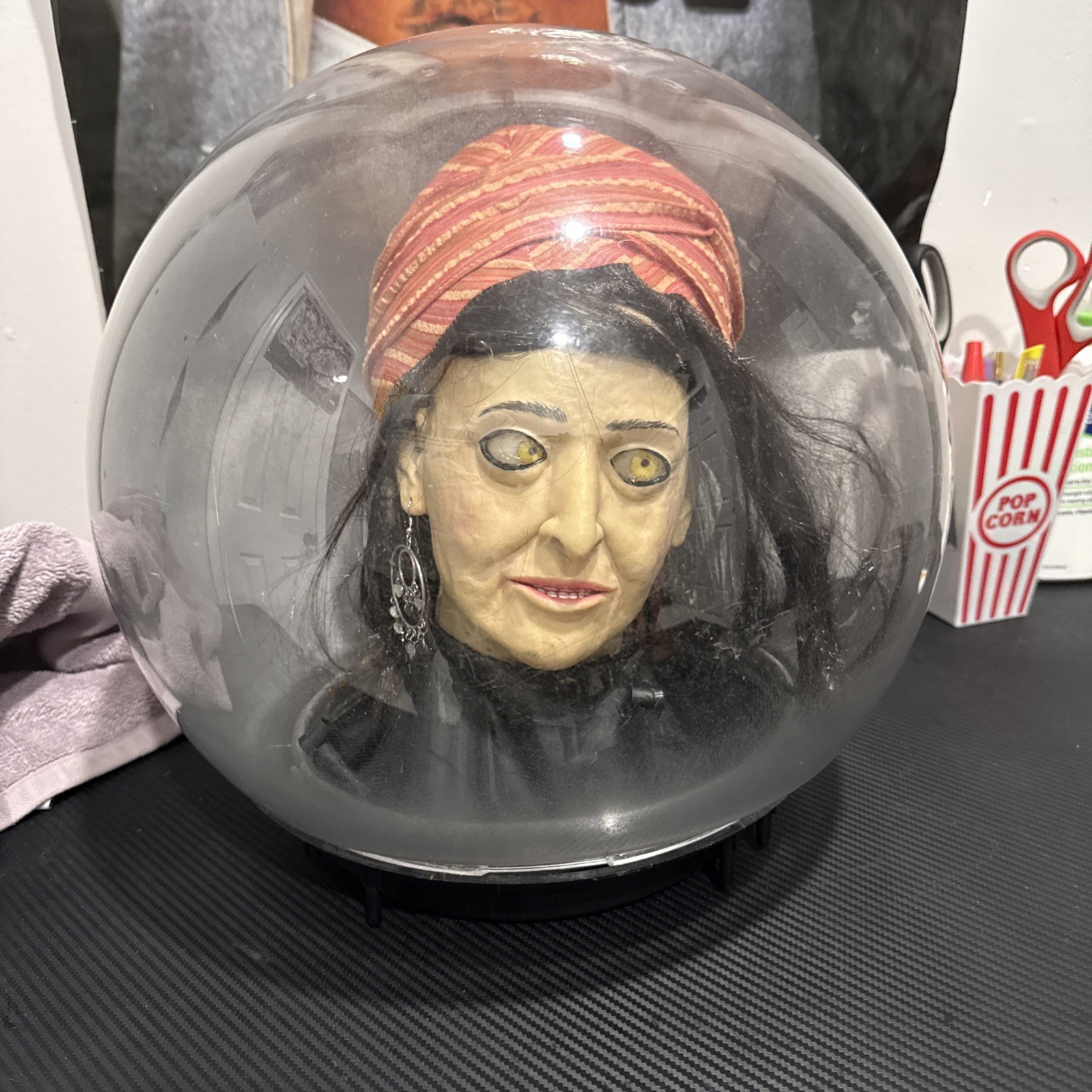 Gemmy Boule Magique Talking Gypsy Spirit Ball Halloween Talks And Lights