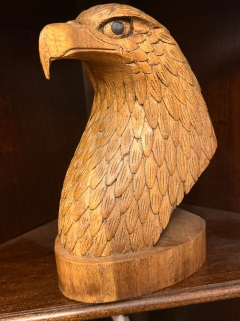 Vintage Hand-Carved Mahogany Wood Bald Eagle Sculpture Vintage Hand-Carved Mahogany Wood Bald Eagle Sculpture