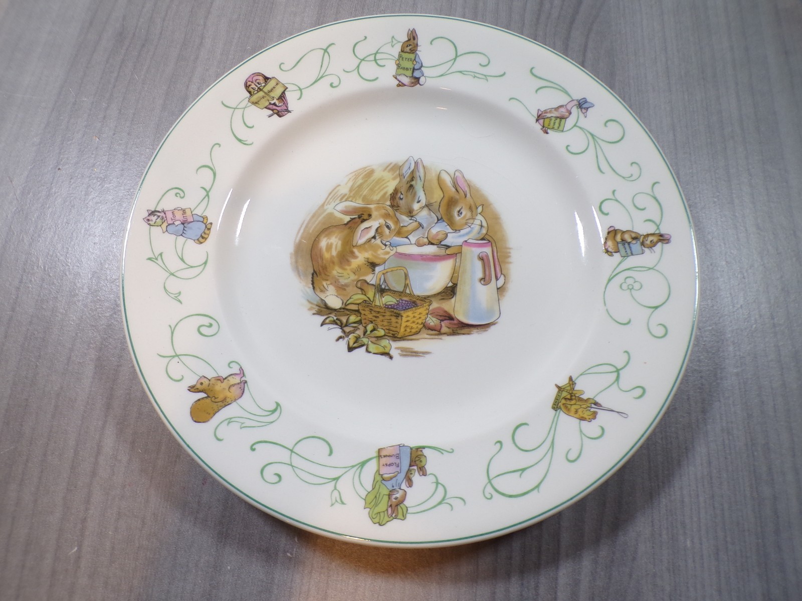 Peter Rabbit 8” Plate Beatrix Potter Wedgewood of Etruria & Barlaston F. Warne Peter Rabbit 8” Plate Beatrix Potter Wedgewood of Etruria & Barlaston F. Warne