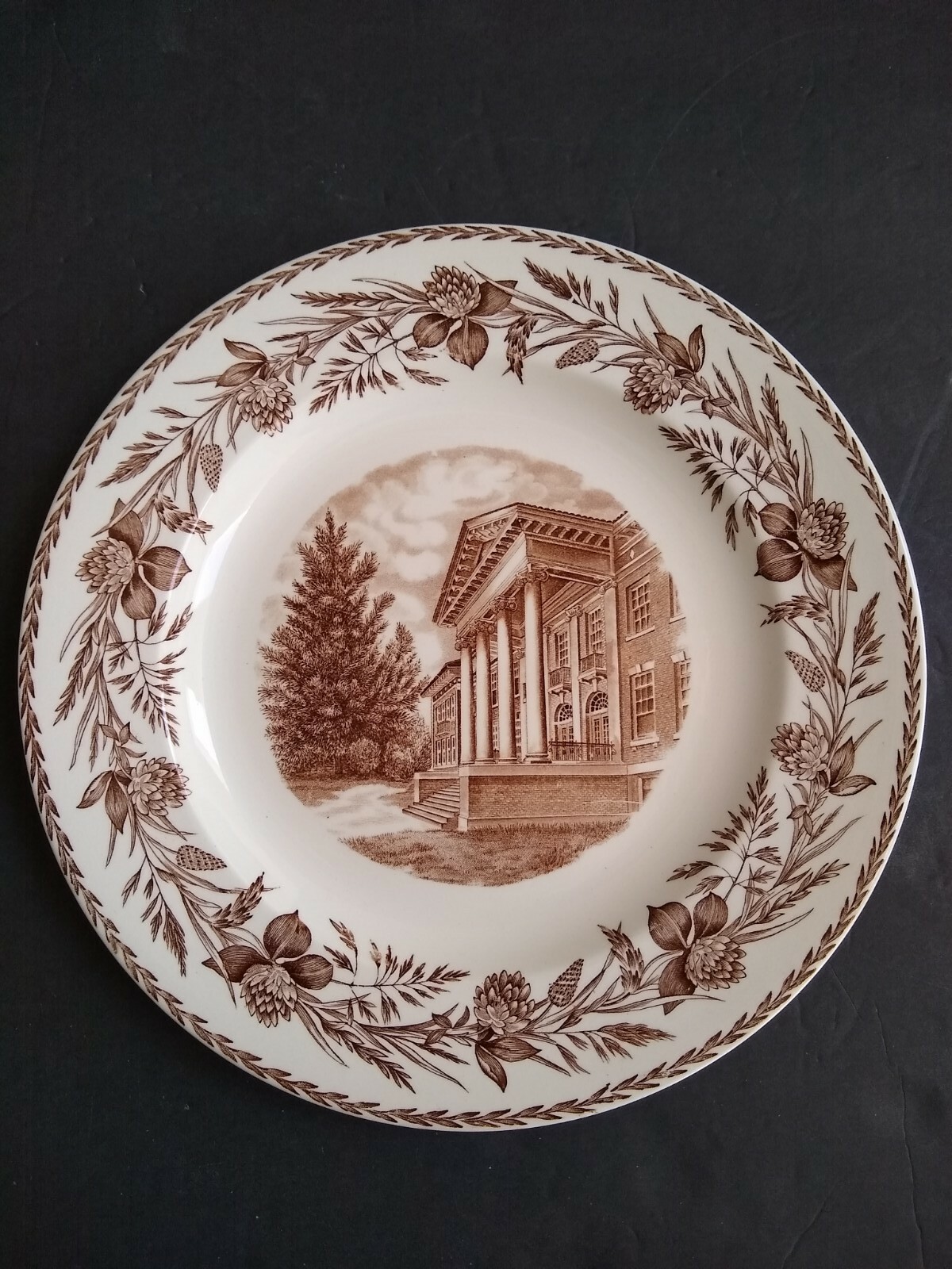 Cedar Crest College Wedgwood Plate - Administration Building Allentown Pa Cedar Crest College Wedgwood Plate - Administration Building Allentown Pa