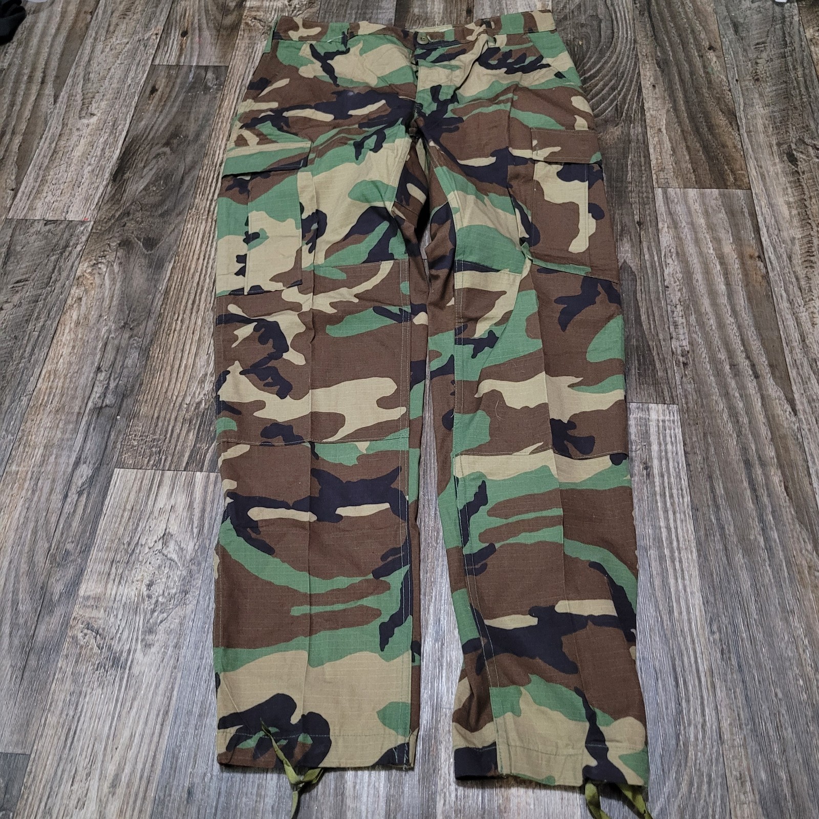 US Military Army Woodland BDU Cargo Trousers/Pants Medium Regular Excellent US Military Army Woodland BDU Cargo Trousers/Pants Medium Regular Excellent