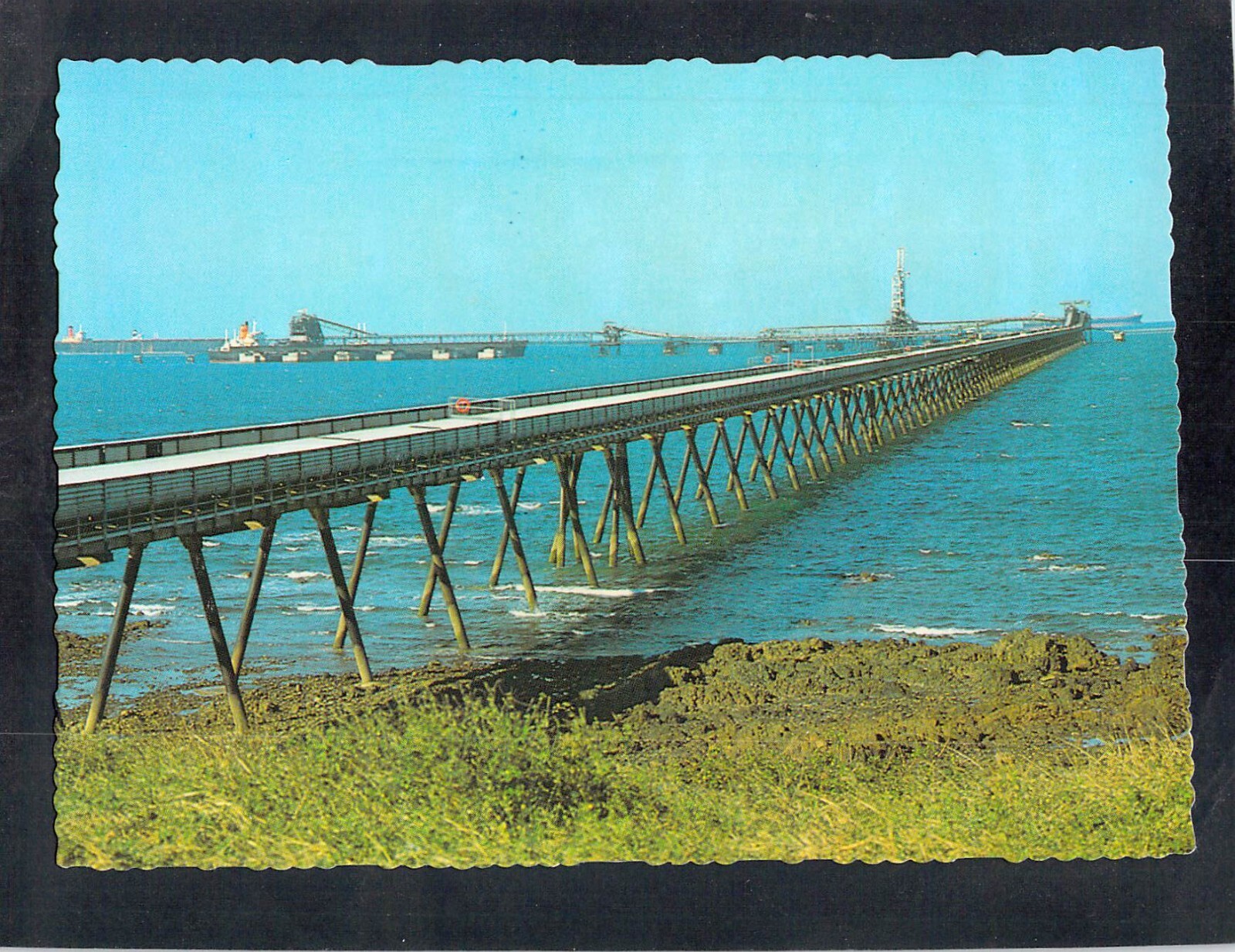 F2662 Australia Q Mackay Hay Point Coal Jetty MV postcard F2662 Australia Q Mackay Hay Point Coal Jetty MV postcard