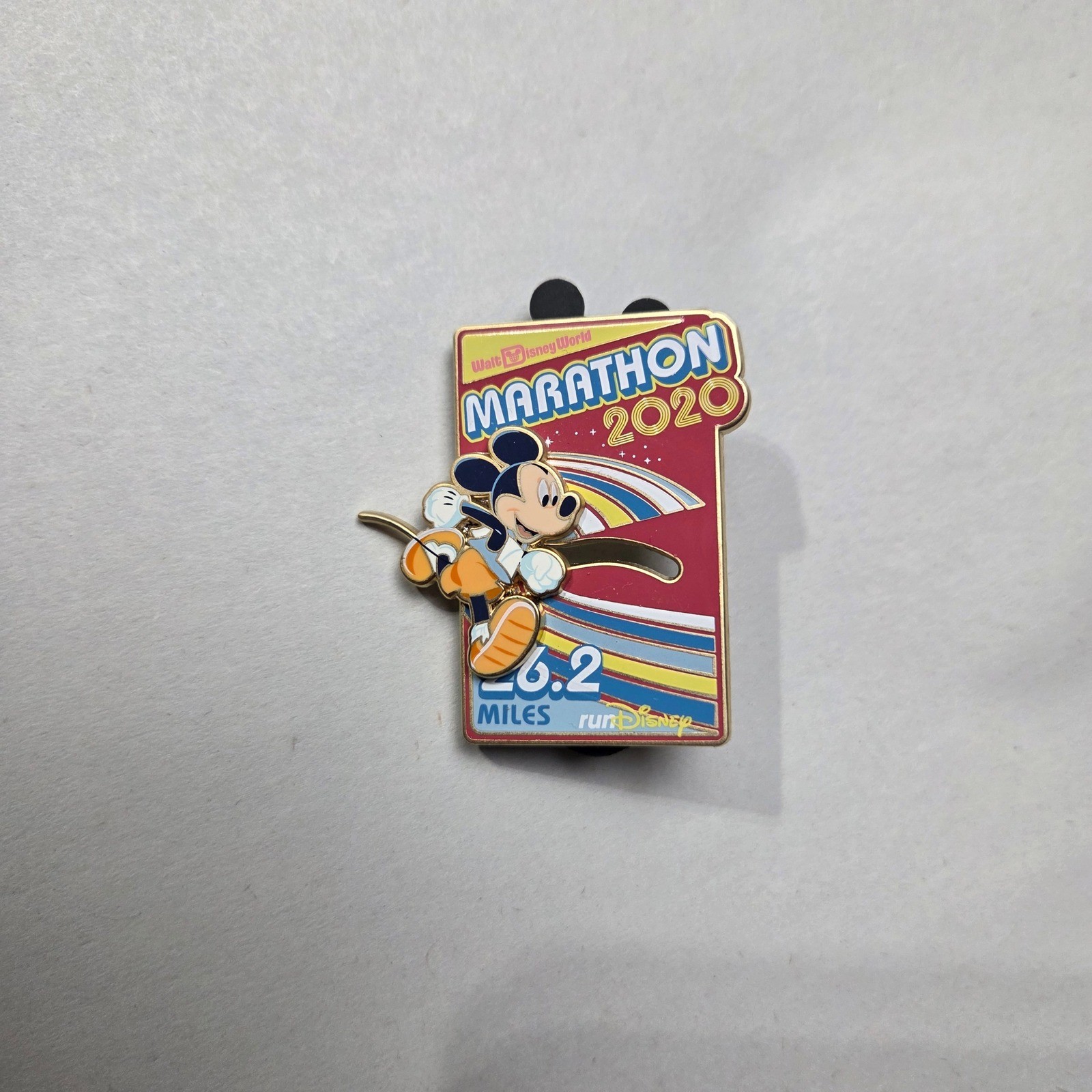 Disney Pin WDW Marathon 2020 Unisex OS Red Mickey Mouse 26.2 Limited Release