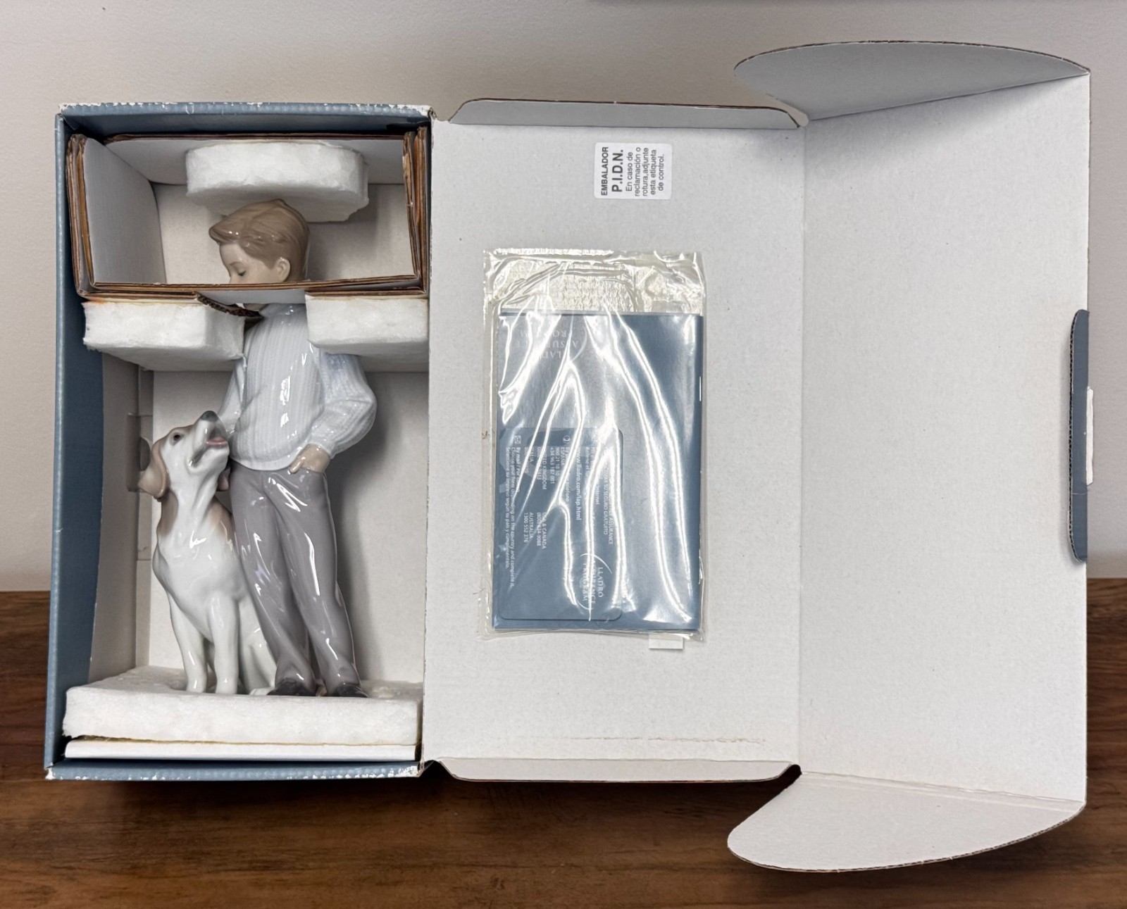 Lladro #6902 My Loyal Friend Porcelain Figurine w/ Original Box MINT