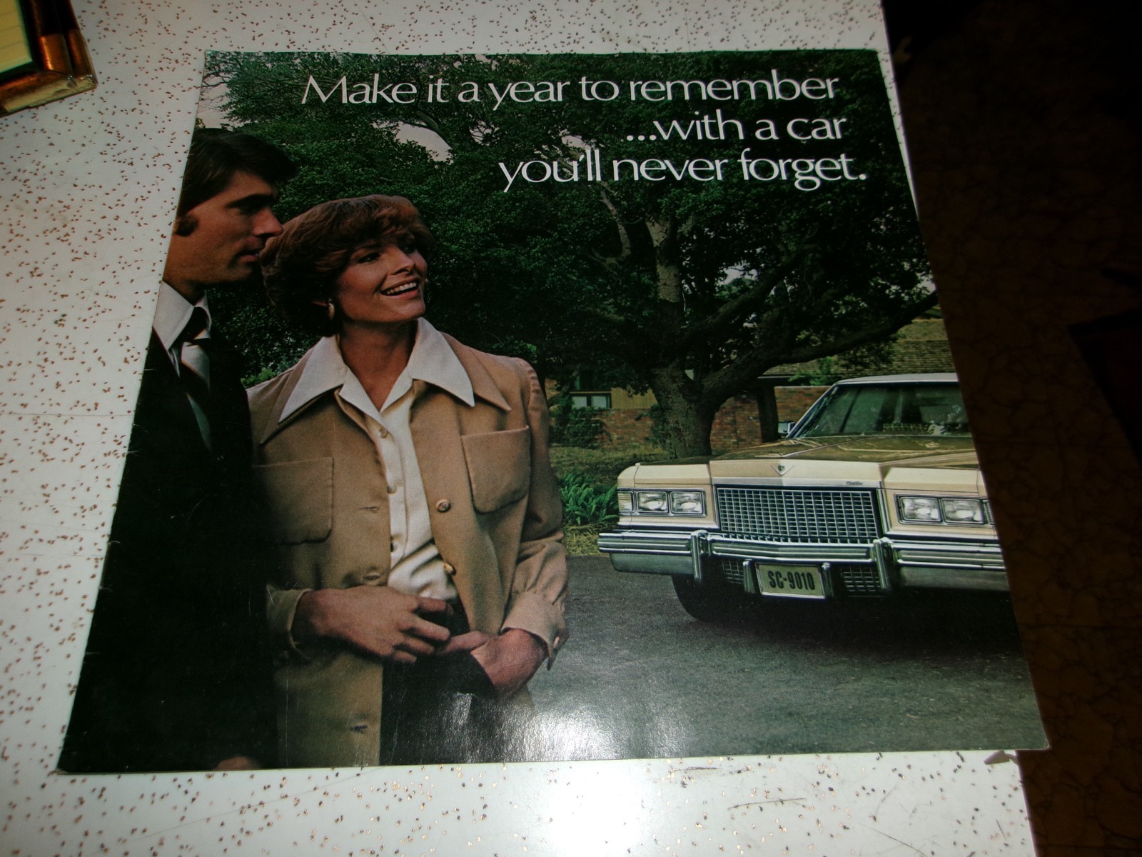 1975 cadillac dealer brochure