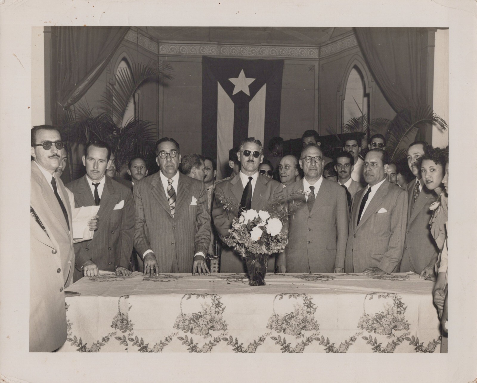 EX CUBAN PRES PRIO SOCARRAS & HAVANA MAYOR LUIS DEL POZO CUBA 1951 Photo Y 472