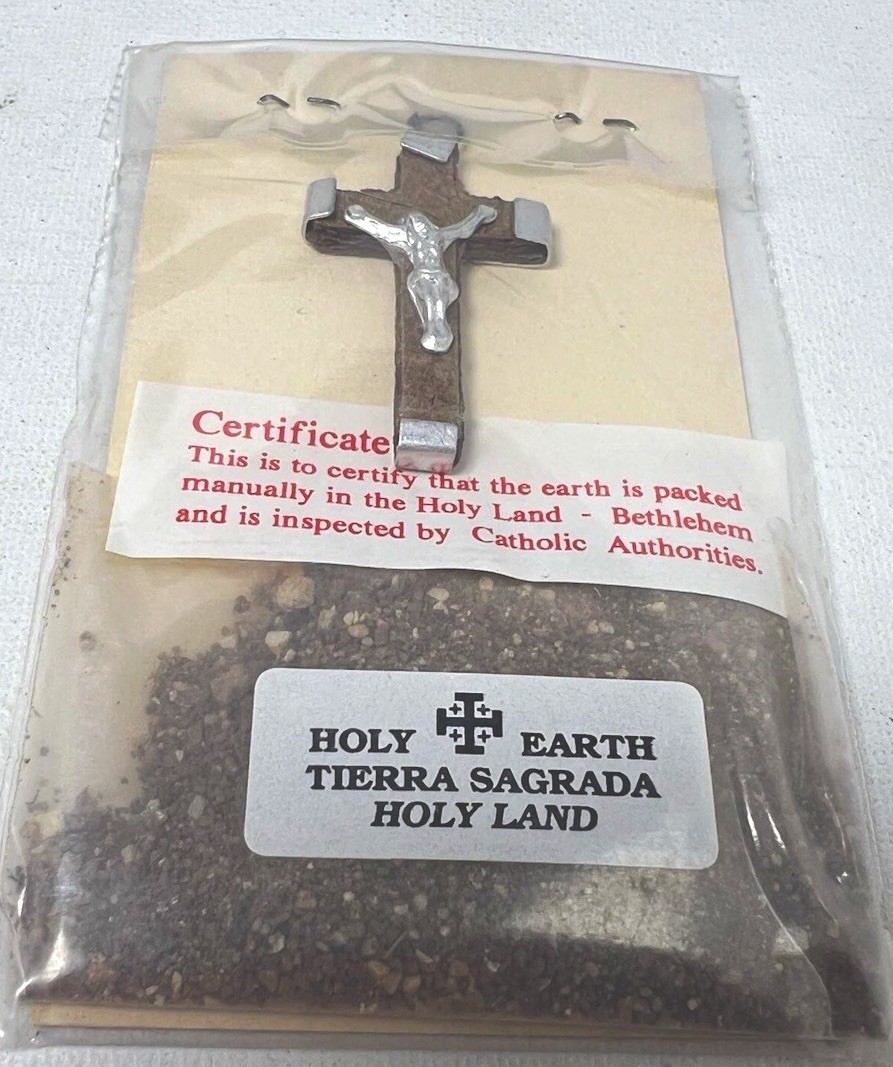 Holy Land Bethlehem Earth Soil Crucifix Cross Catholic Religious Souvenir NEW Holy Land Bethlehem Earth Soil Crucifix Cross Catholic Religious Souvenir NEW