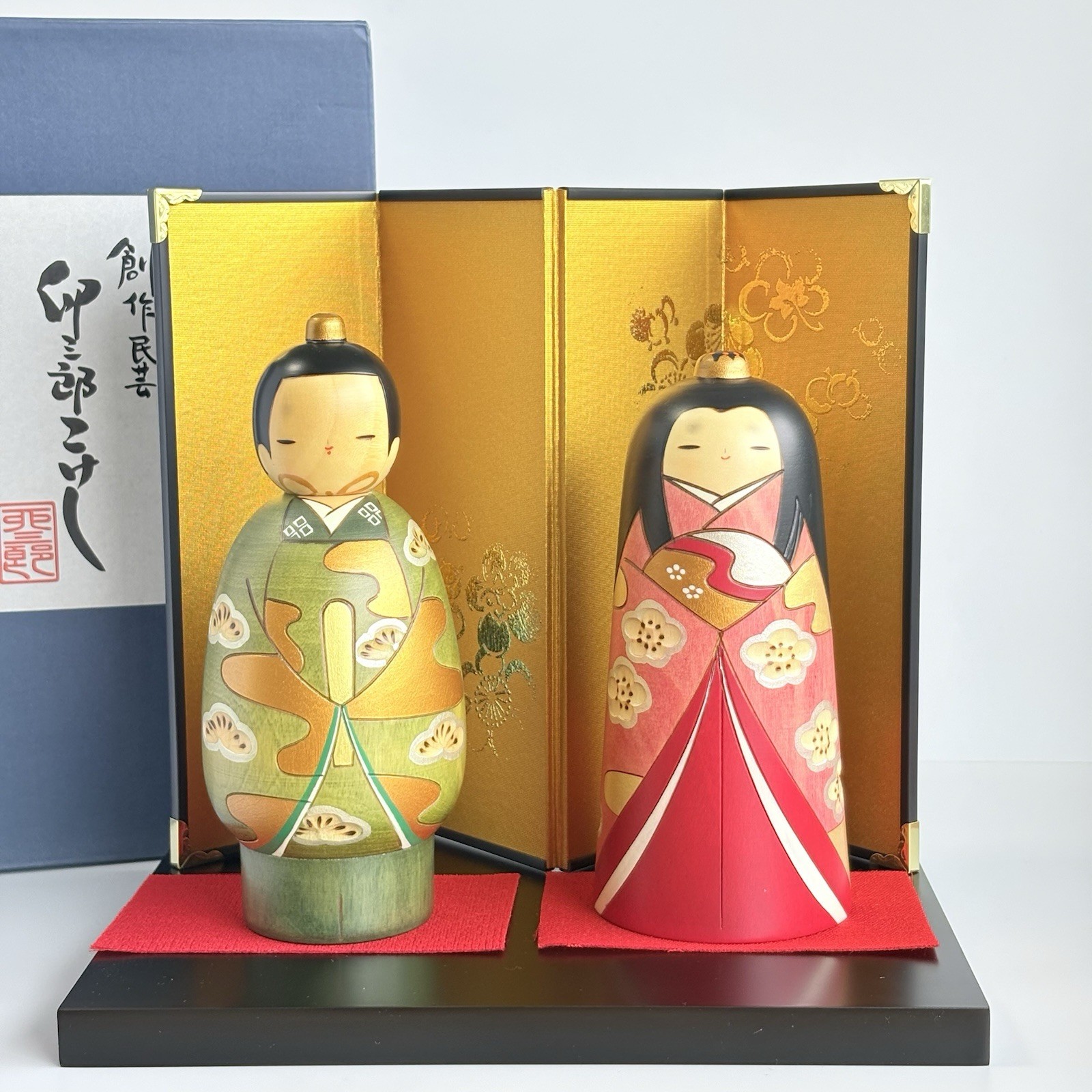 Usaburo Sosaku Creative Hina Kokeshi Doll Japanese Traditional Art Japan