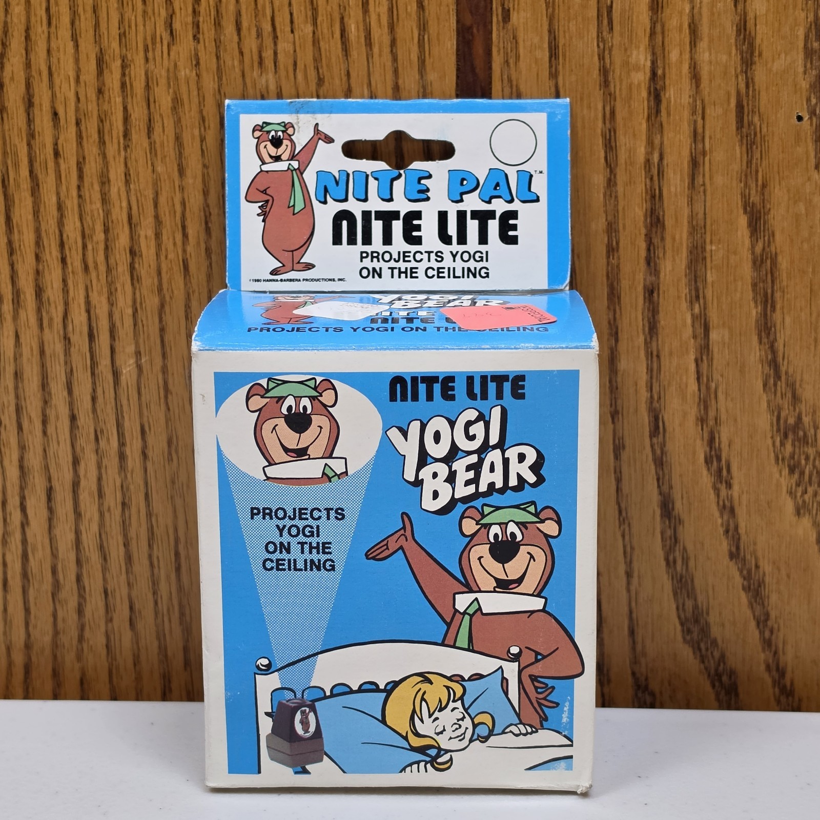 Vintage Yogi Bear Nite Pal Projector Night Light Hoyle Hanna Barbera w/ Box