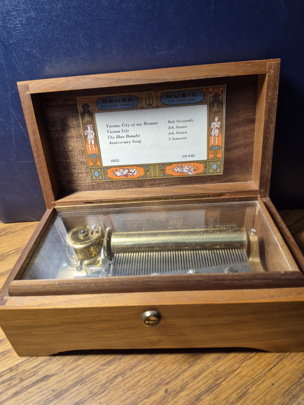 Reuge Sainte-Croix Handcrafted Swiss Music Box With Glass Cover Plays 4 Songs