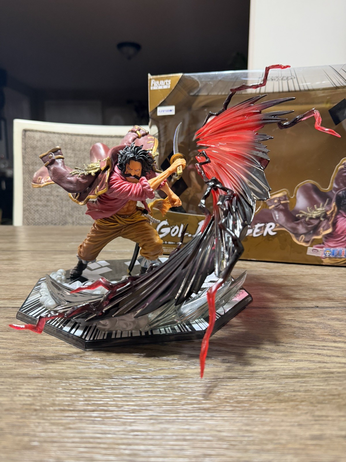 Bandai Figuarts Zero One Piece Gol D Roger Kamusari Figure Bandai Figuarts Zero One Piece Gol D Roger Kamusari Figure