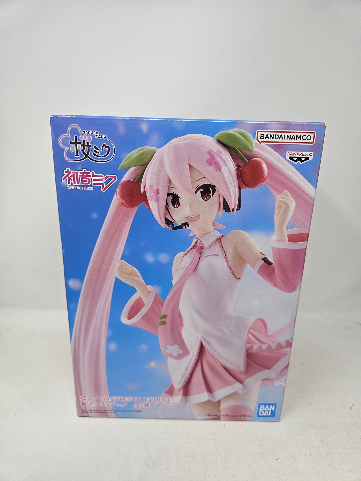 Banpresto Evolve Sakura Miku Hatsune Miku Vocaloid Figure New Boxed USA