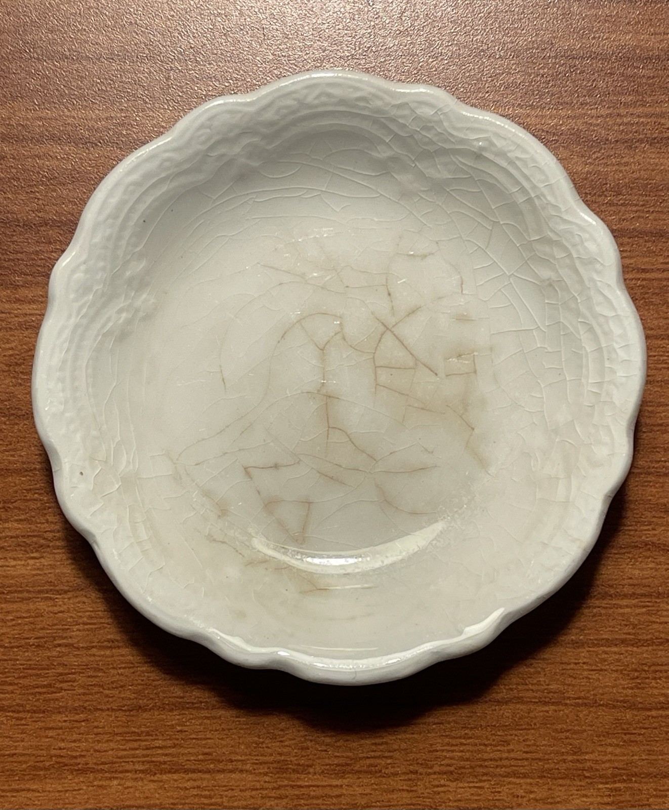 Nice Johnson Brothers England Butter Pat White Farmhouse Style Crazed Stained