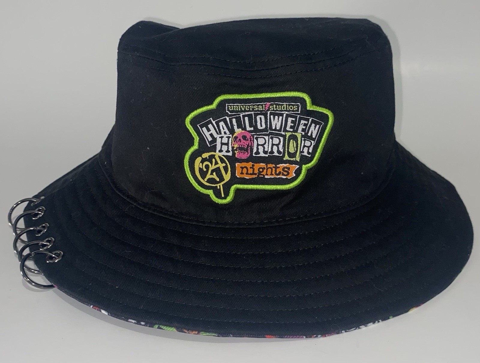 Halloween Horror Nights 2024 Universal Studios Graffiti Reversible Bucket Hat Halloween Horror Nights 2024 Universal Studios Graffiti Reversible Bucket Hat