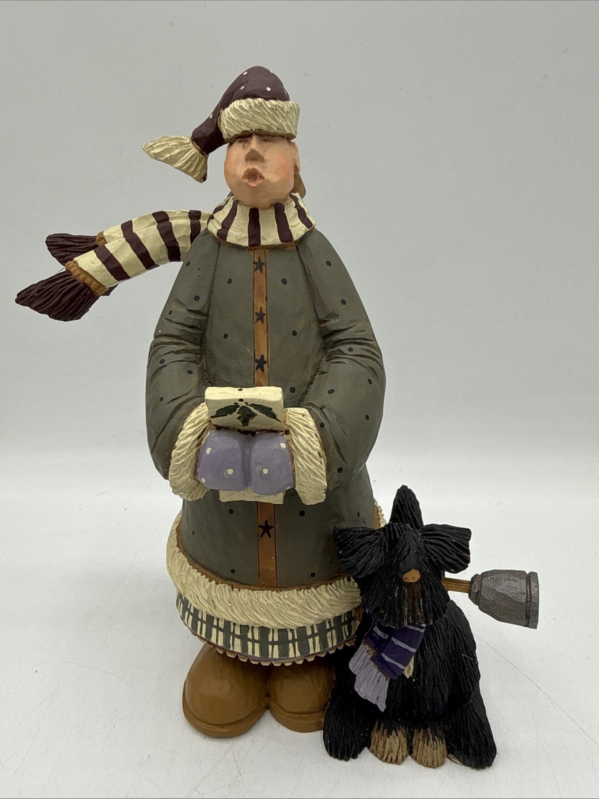 Vintage Williraye Studio “Holiday Caroler, Jan & Her Dog” WW 2457 Retired 2003 Vintage Williraye Studio “Holiday Caroler, Jan & Her Dog” WW 2457 Retired 2003