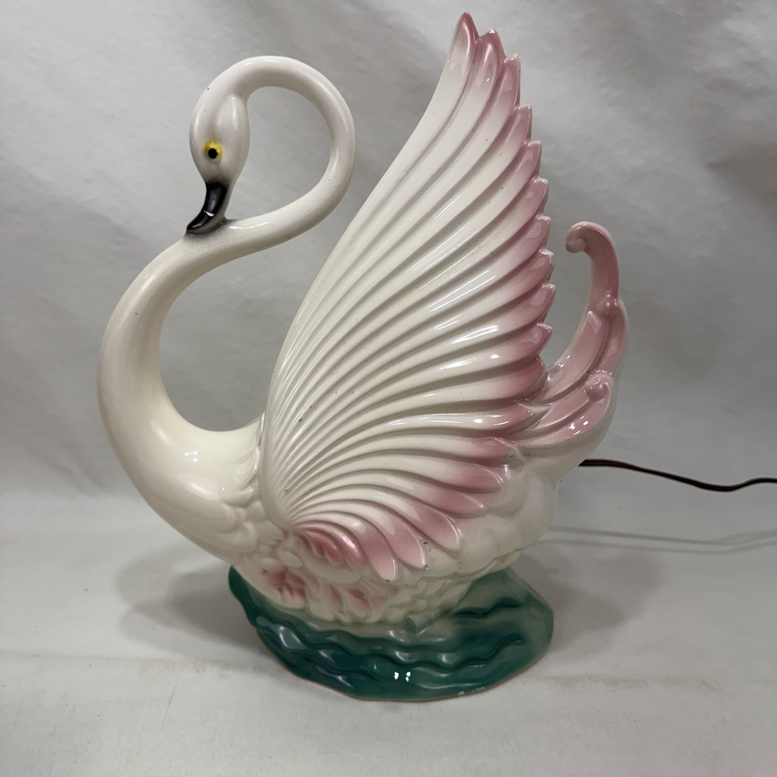 Vintage Electric MCM 1959 Maddux California 12” White Ceramic Swan Lamp Planter