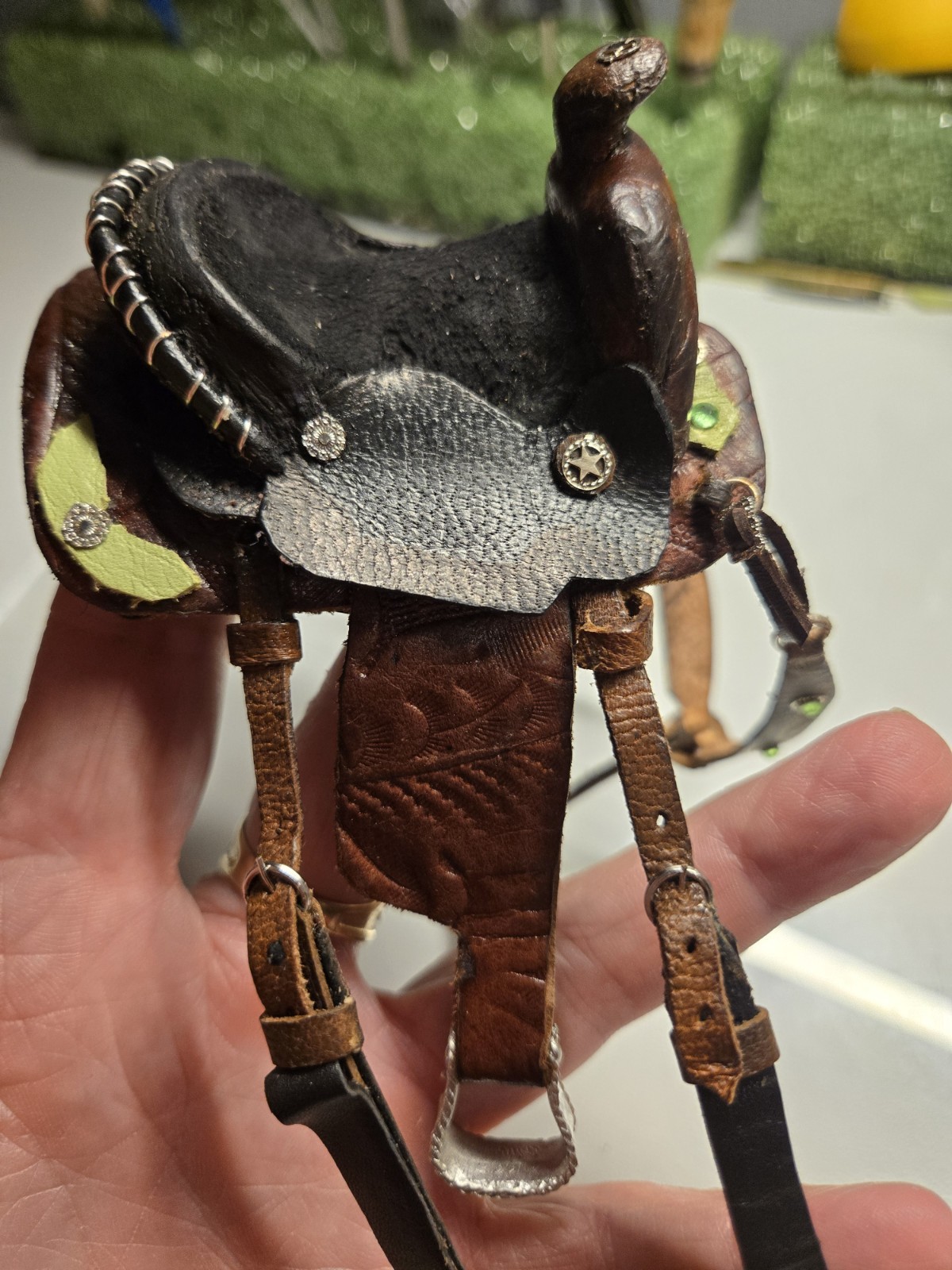 Traditional Breyer Western Saddle Traditional Breyer Western Saddle
