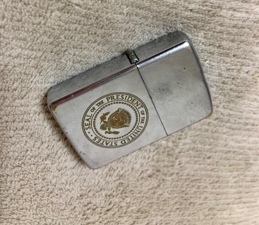 Zippo Item ZIPPO Zippo Zippo SEAL OF THE PRESIDENT Zippo Item ZIPPO Zippo Zippo SEAL OF THE PRESIDENT