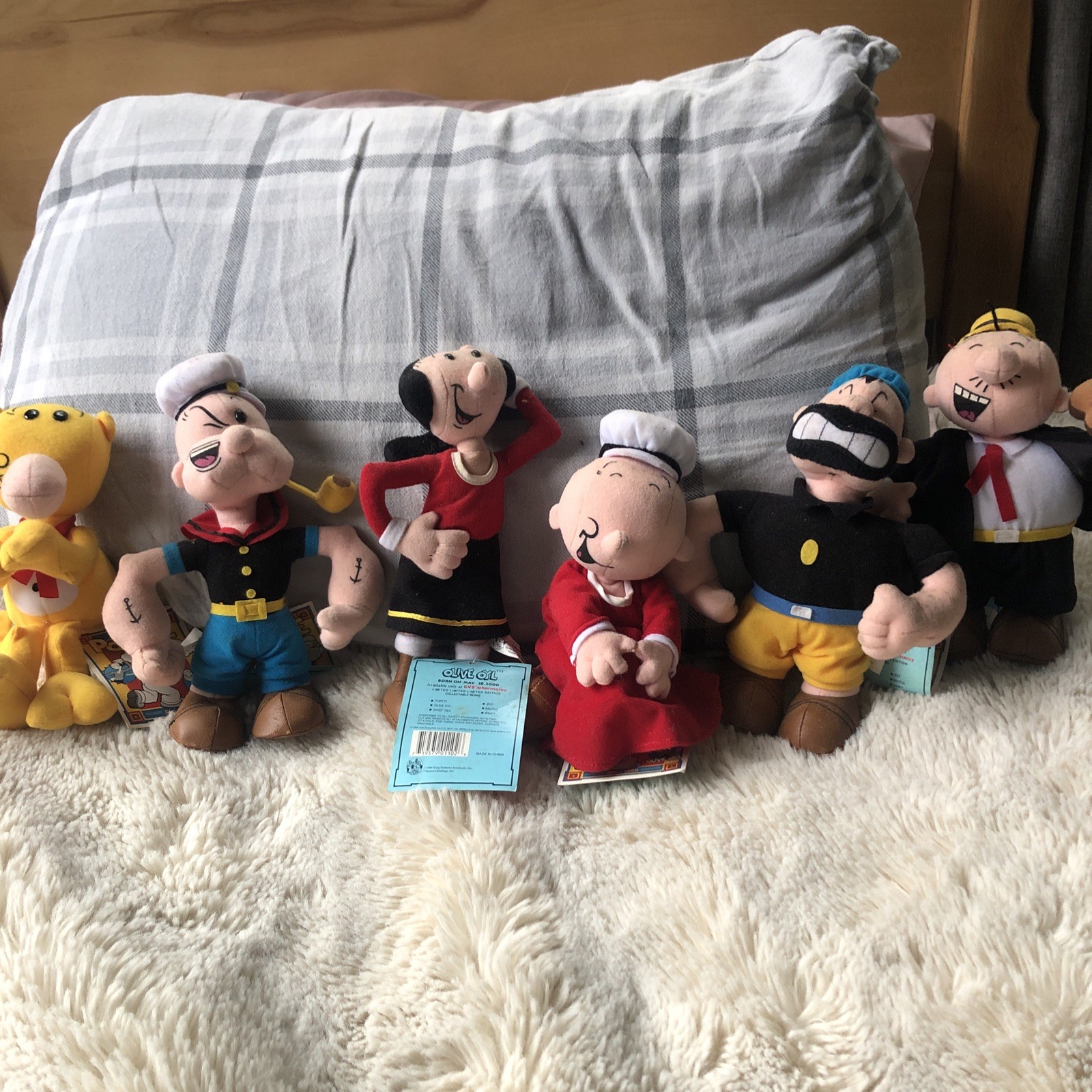 Vintage 1999 CVS Stuffins Popeye Plush Set of 6. Pre-Owned With Tags. Vintage 1999 CVS Stuffins Popeye Plush Set of 6. Pre-Owned With Tags.