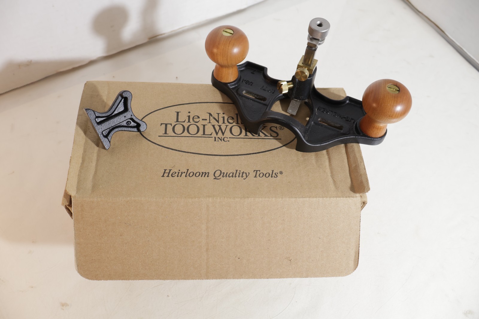 LIE NIELSEN TOOL WORKS # 71 ROUTER IN BOX WITH FENCE IN GREAT CONDITION MUST SEE