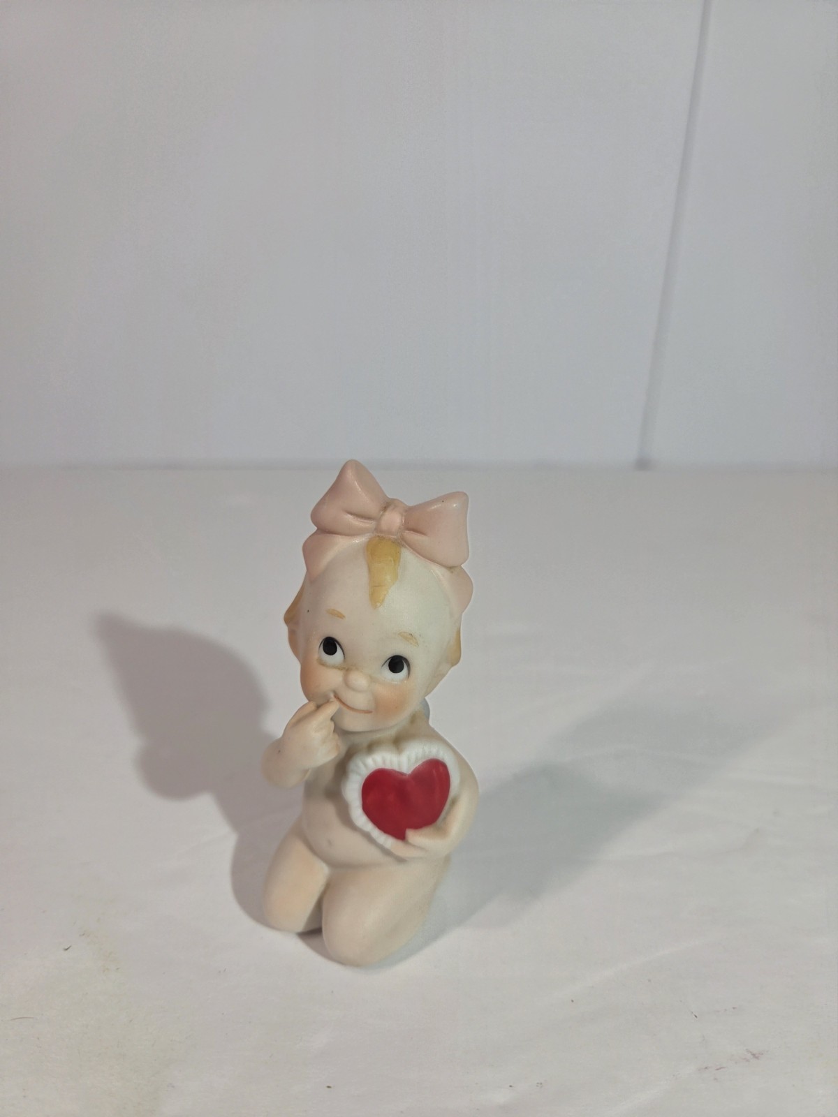 Vintage Lefton Kewpie Valentine Figurine 2175 Bisque Baby Angel Girl Bow...