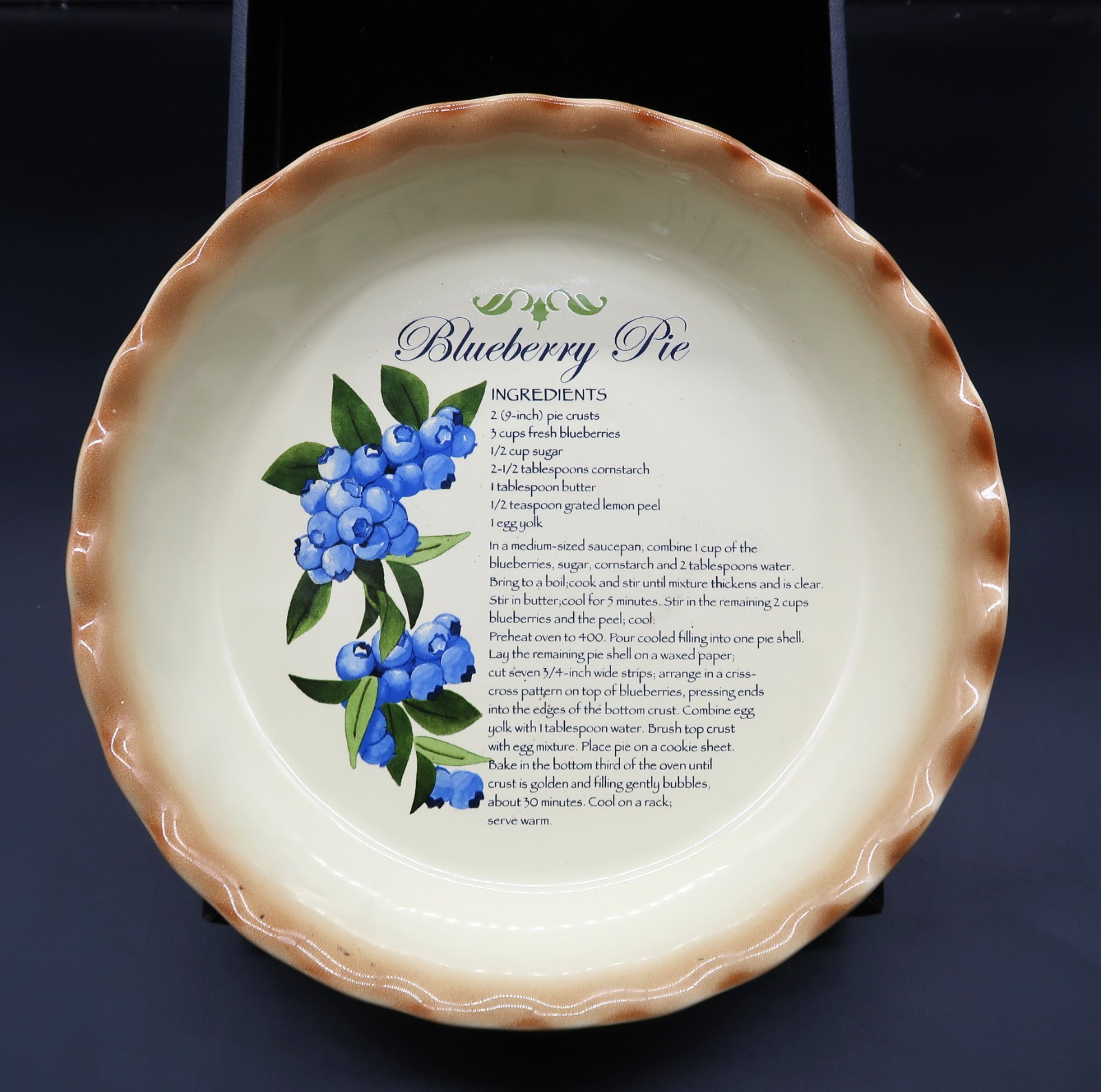 Vtg Nantucket Ceramic Blueberry Pie Recipe Plate 10.5 Deep Dish Scalloped Baking