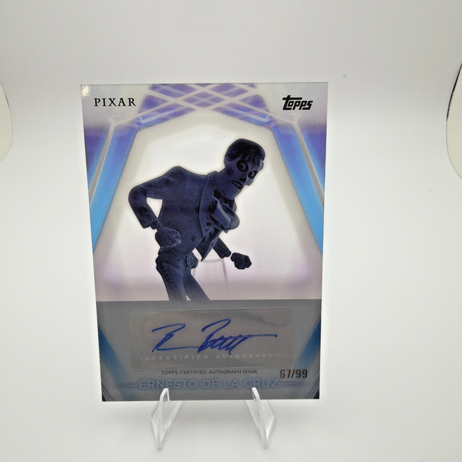 2026 Topps Disney Neon Ernesto De La Cruz Voice Actor Auto Benjamin Bratt /99