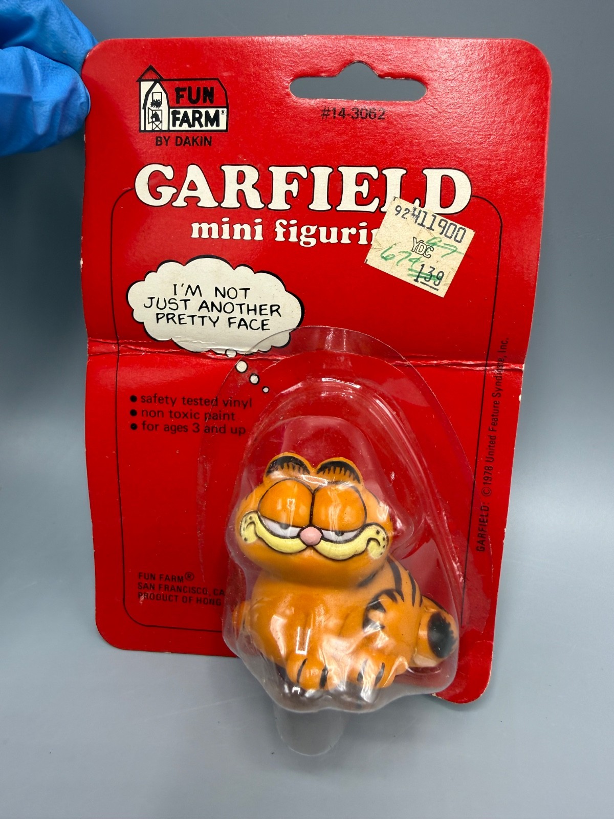 Vintage Dakin Garfield Fun Farm PVC Figure New On Card Vintage Dakin Garfield Fun Farm PVC Figure New On Card