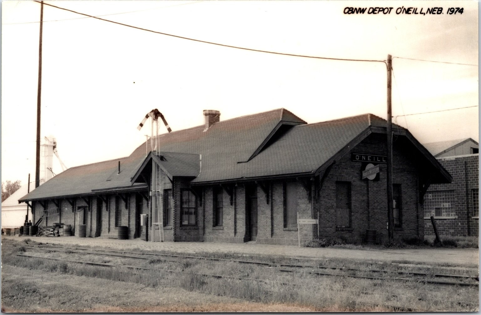 Vintage 1974 O\'Neill Nebraska NE Train Depot Black & White Postcard Vintage 1974 O\'Neill Nebraska NE Train Depot Black & White Postcard