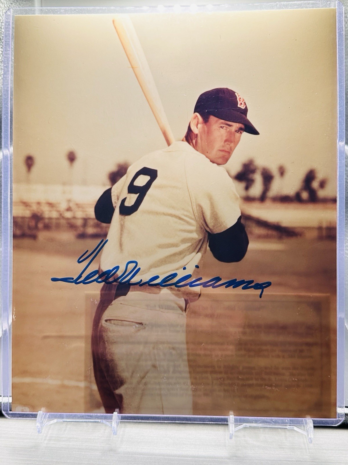 Ted Williams-Vintage Signed Photograph 8x10 HOF’er Mr. 406 Ted Williams-Vintage Signed Photograph 8x10 HOF’er Mr. 406