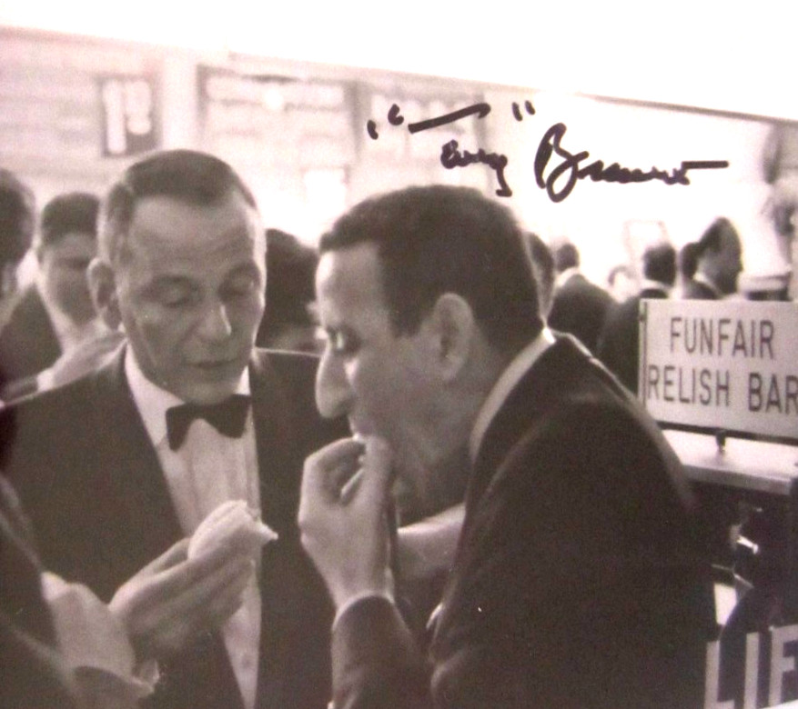 Tony Bennett singer crooner signed autographed 5x7 photo BAS Beckett authentic Tony Bennett singer crooner signed autographed 5x7 photo BAS Beckett authentic