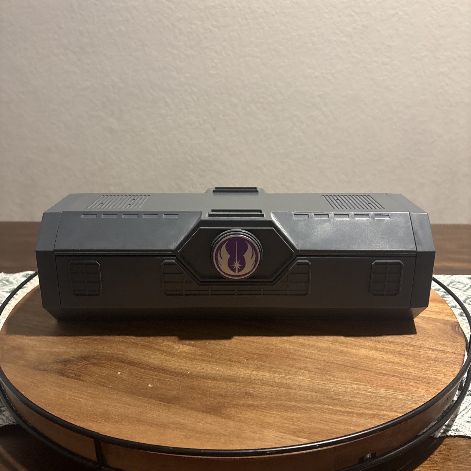RETIRED Star Wars Galaxy' s Edge MACE WINDU Legacy Lightsaber Hilt Disney SEALED RETIRED Star Wars Galaxy' s Edge MACE WINDU Legacy Lightsaber Hilt Disney SEALED