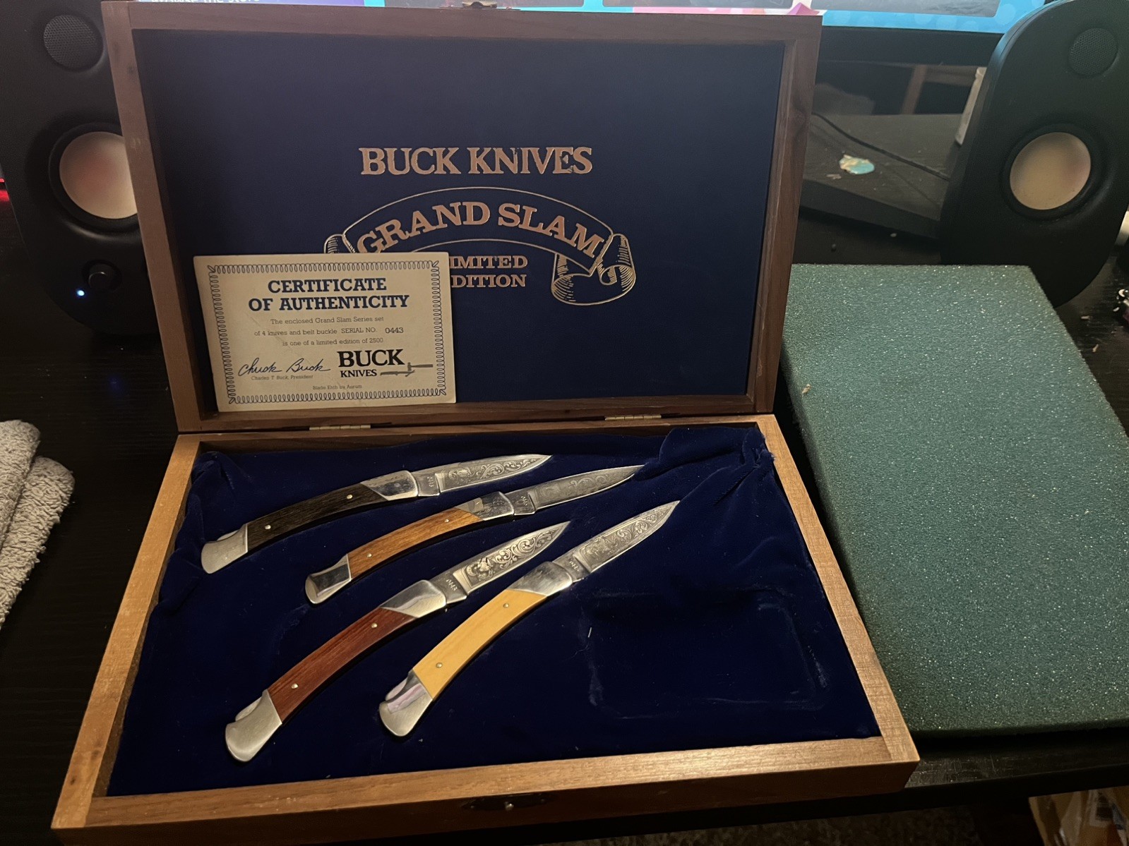 Buck Knives 501 Grand Slam Limited Edition Set #0443 w/ COA & Box - No Buckle Buck Knives 501 Grand Slam Limited Edition Set #0443 w/ COA & Box - No Buckle